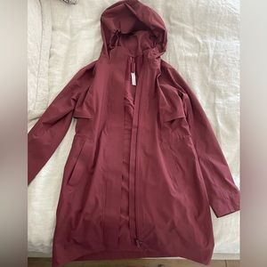 Lululemon Rain Rebel Jacket- Red Merlot size 4 XS